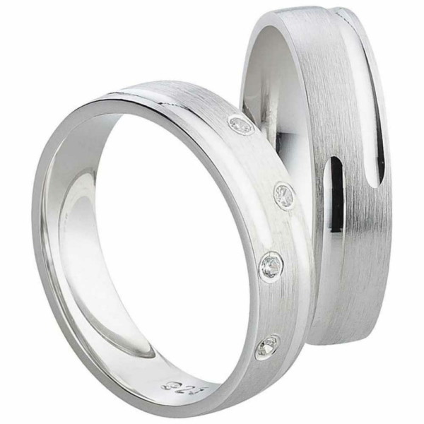 Hochwertiger Silberring mit 4 Zirkonias SR080-SR081