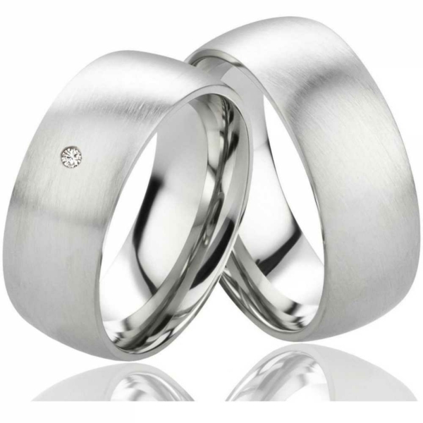 Edelstahlringe E231 mit Zirkonia oder Diamant