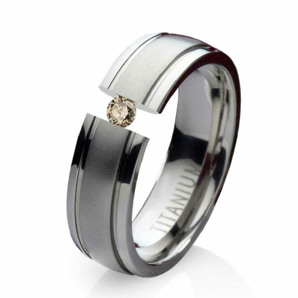 Damenring Titanring TLB3D mit echtem Diamant und gratis Gravur